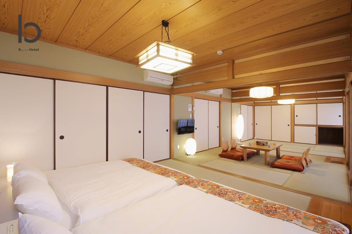 Hanagin - 3 Bedroom Japanese Apartment For 11 People 201 Hiroshima Extérieur photo